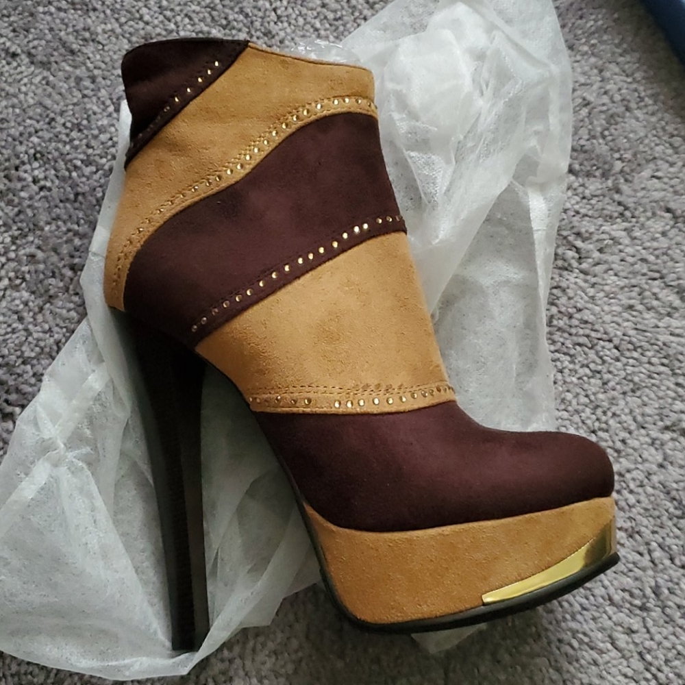 Italina high heel boot